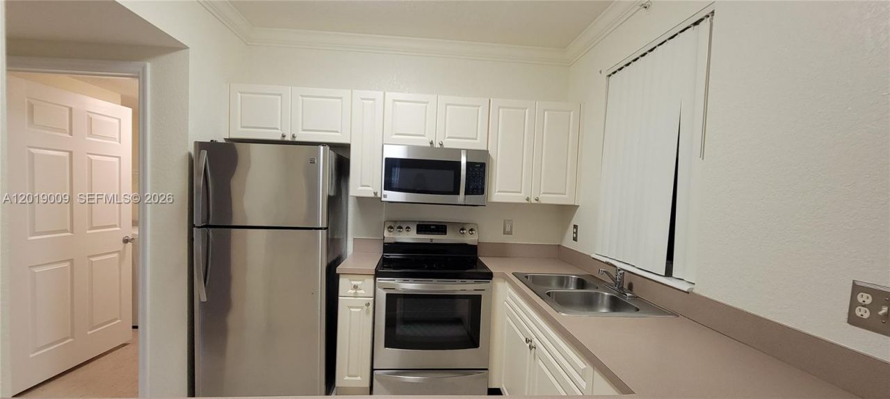 6824 W Sample Rd , Unit 6824, Coral Springs, FL 33067 Photo