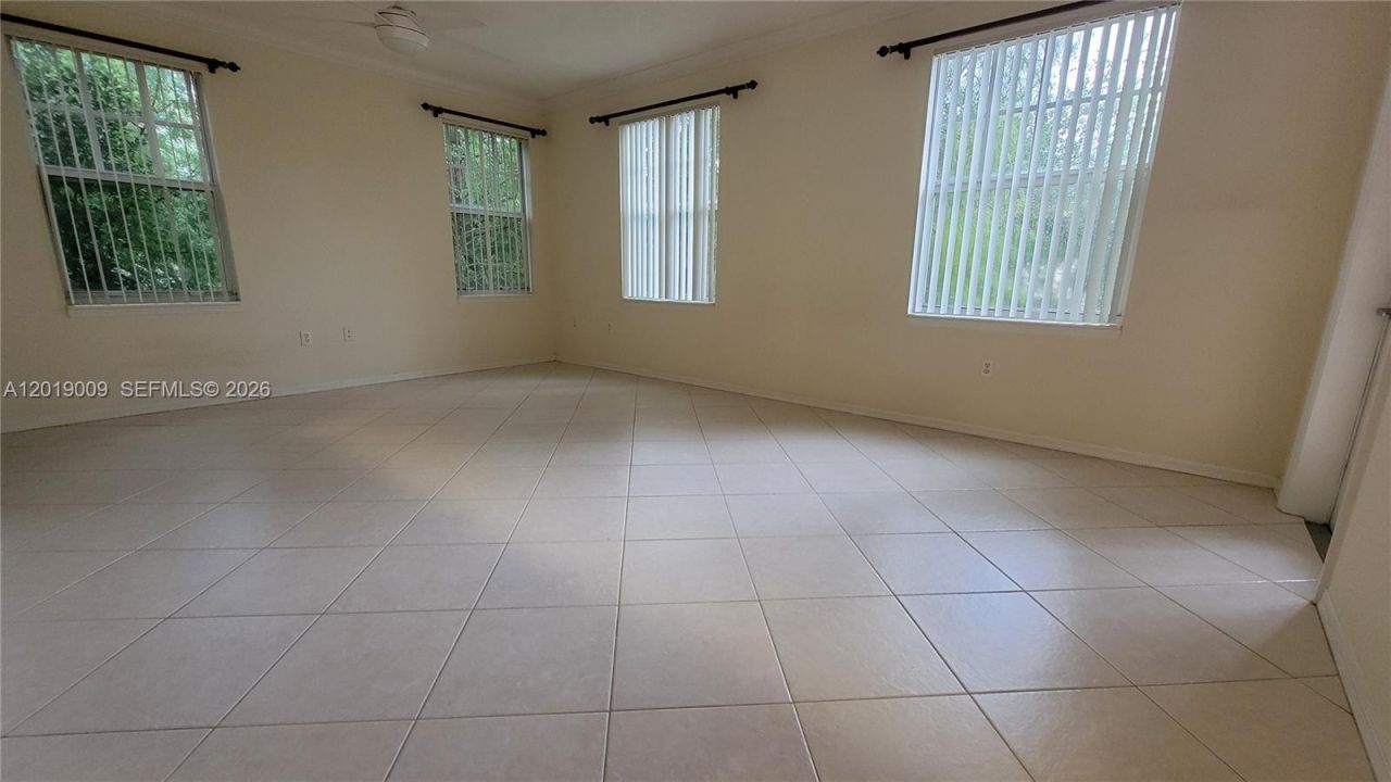 6824 W Sample Rd , Unit 6824, Coral Springs, FL 33067 Photo