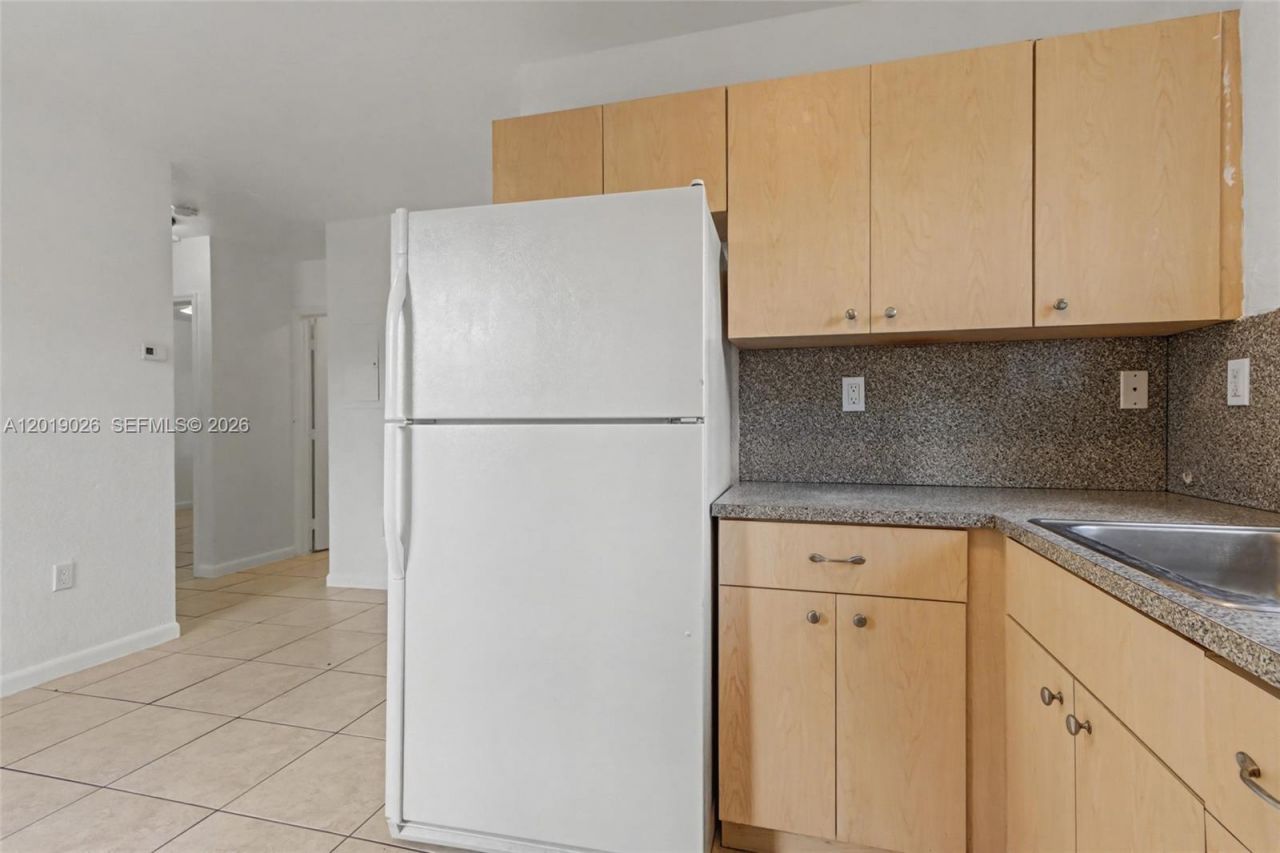 2316-2318 NW 98th St, Miami, FL 33147 Photo