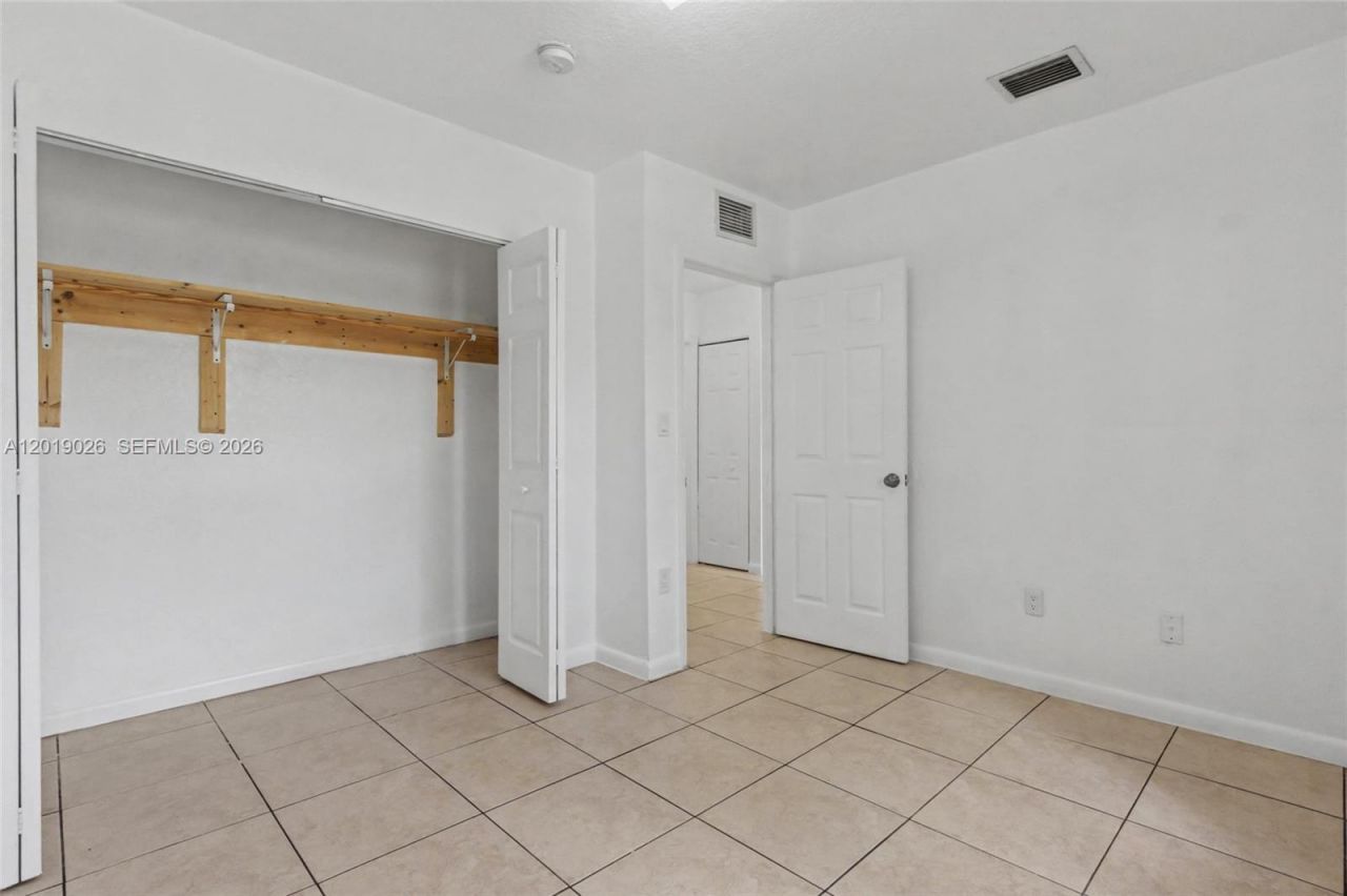2316-2318 NW 98th St, Miami, FL 33147 Photo
