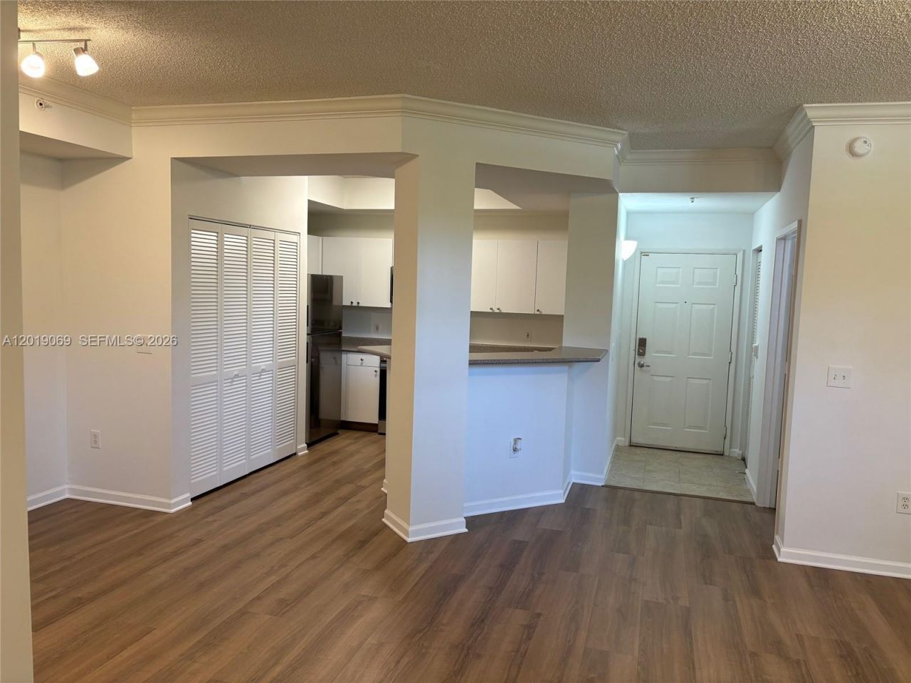 1900 Van Buren St , Unit 113B, Hollywood, FL 33020 Photo