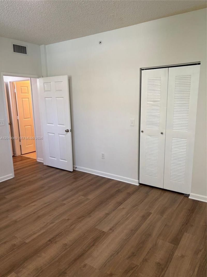 1900 Van Buren St , Unit 113B, Hollywood, FL 33020 Photo
