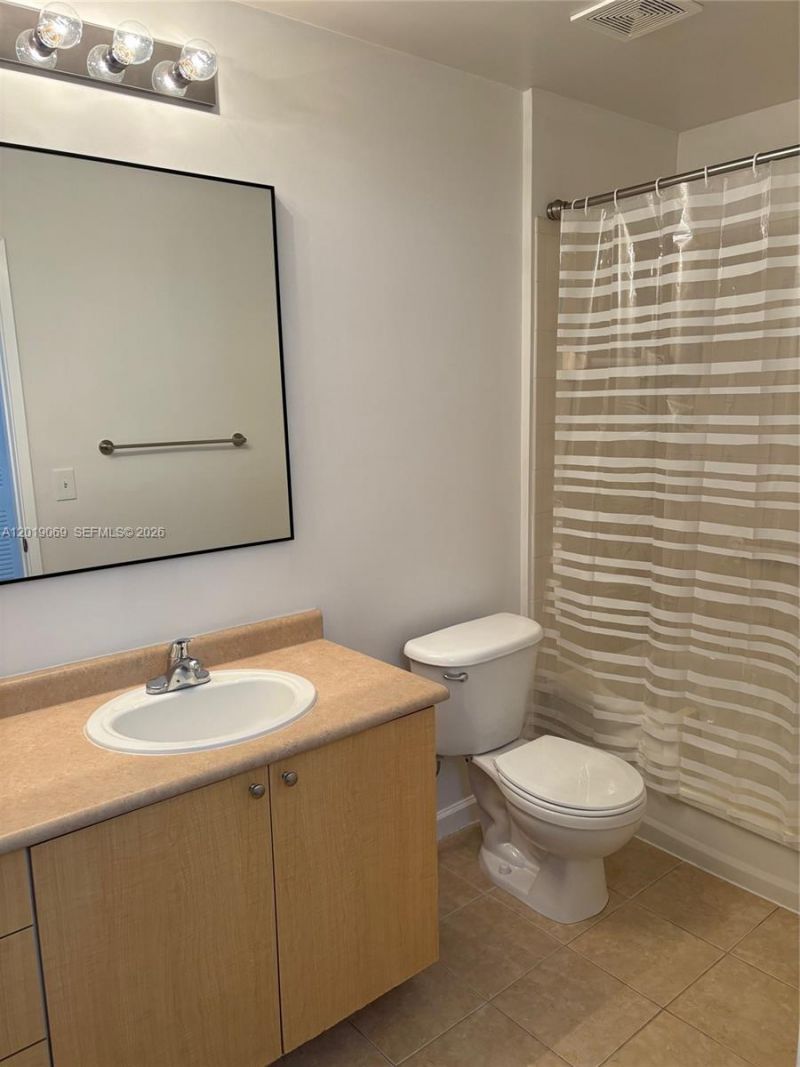 1900 Van Buren St , Unit 113B, Hollywood, FL 33020 Photo