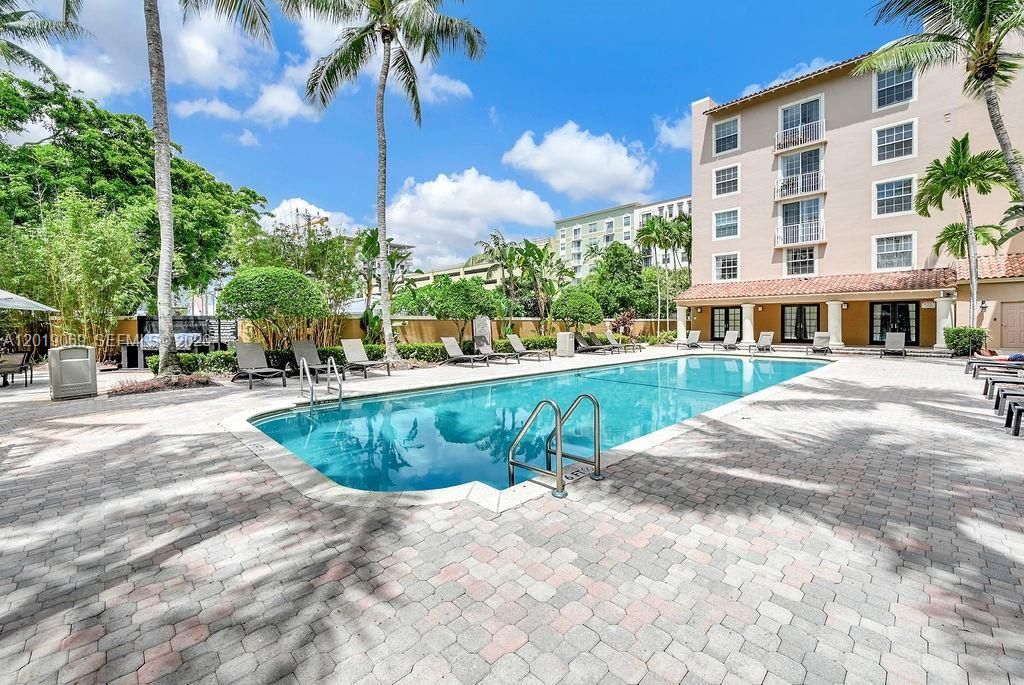 1900 Van Buren St , Unit 113B, Hollywood, FL 33020 Photo