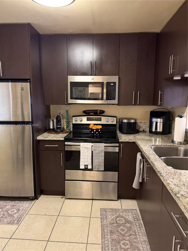 10865 SW 112th Ave , Unit 312, Miami, FL 33176 Photo