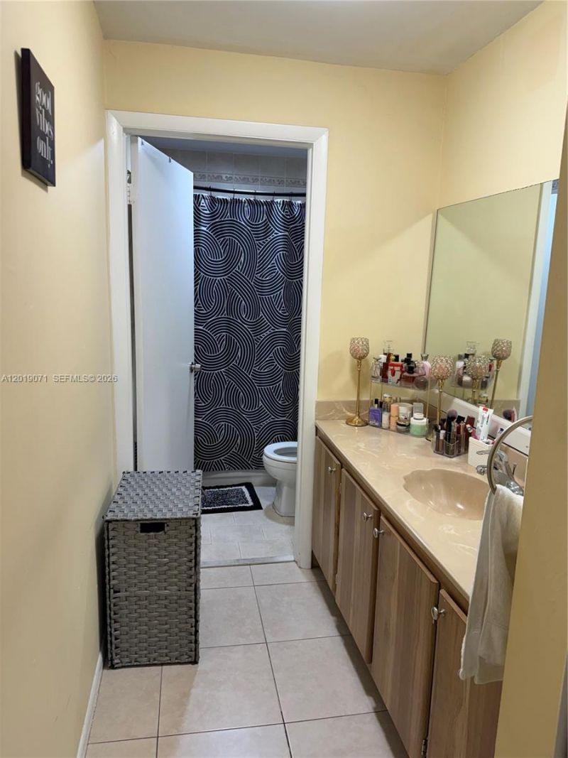 10865 SW 112th Ave , Unit 312, Miami, FL 33176 Photo