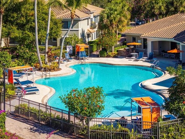 100 Portofino Drive, Unit Kingsmill, Palm Beach Gardens, FL 33418