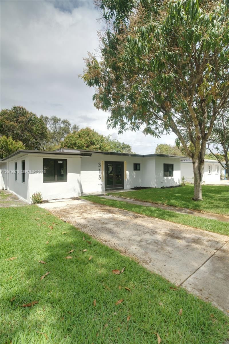 315 NW 127th St , North Miami, FL 33168 Photo