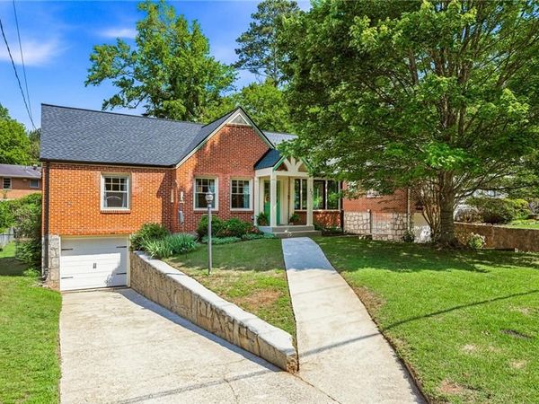 177 Garden Lane , Decatur, GA 30030