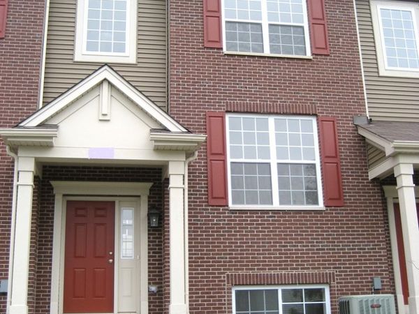 907 Neudearborn Lane , Naperville, IL 60563
