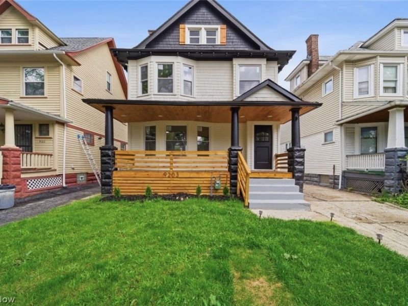 9203 Columbia Avenue, Cleveland, OH 44108 Photo 1
