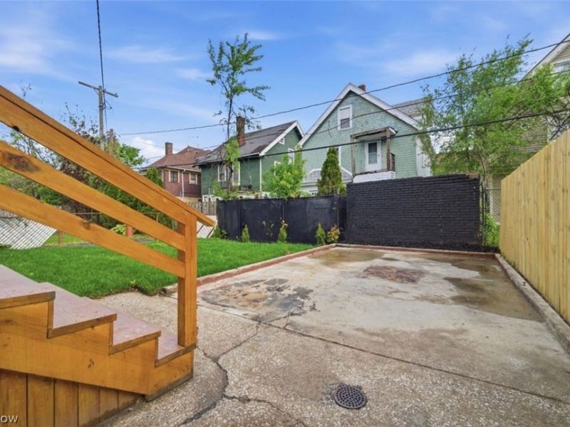 9203 Columbia Avenue, Cleveland, OH 44108 Photo 28
