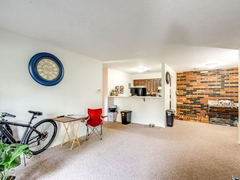 729 W Main Street, Unit B, Kent, OH 44240 Photo 7