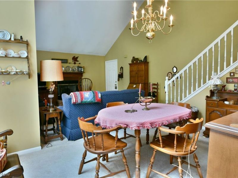 502 Turnberry Court NE, Warren, OH 44484 Photo 11