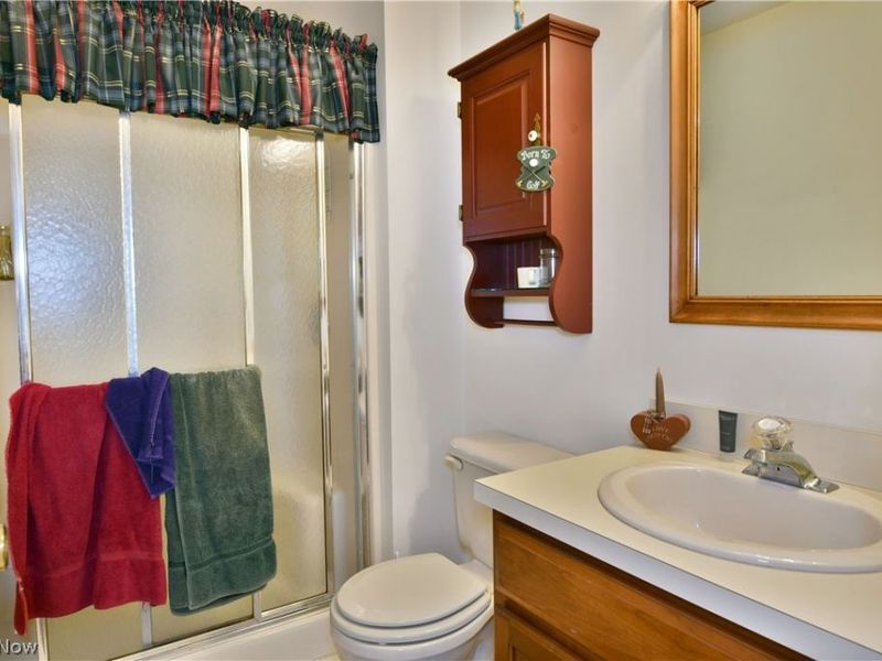 502 Turnberry Court NE, Warren, OH 44484 Photo 38