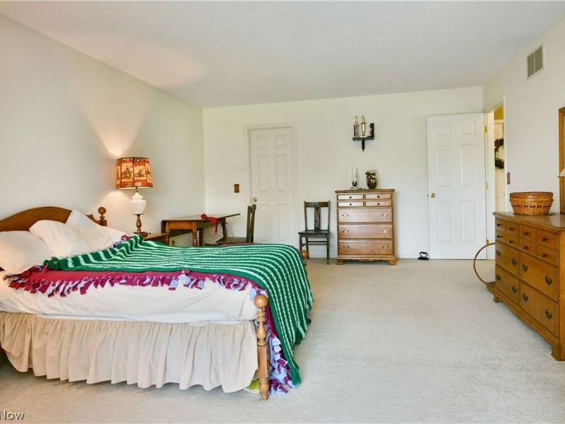 502 Turnberry Court NE, Warren, OH 44484 Photo 46