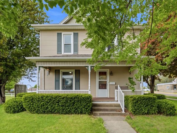 311 N Madison Street , Mechanicsville, IA 52306