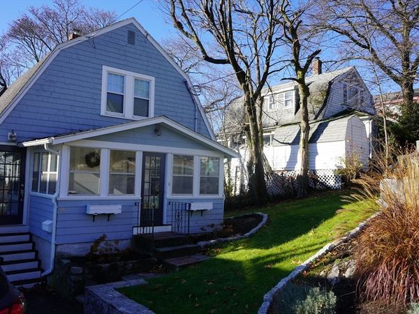 96 Wompatuck Rd, Hingham, MA 02043