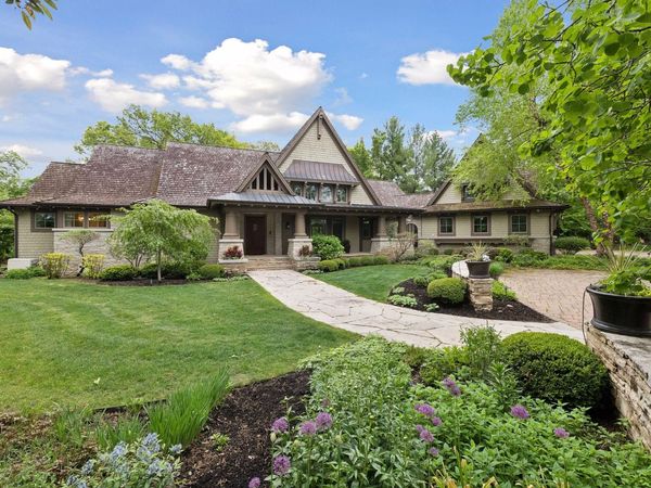 6 Merilane, Edina, MN 55436