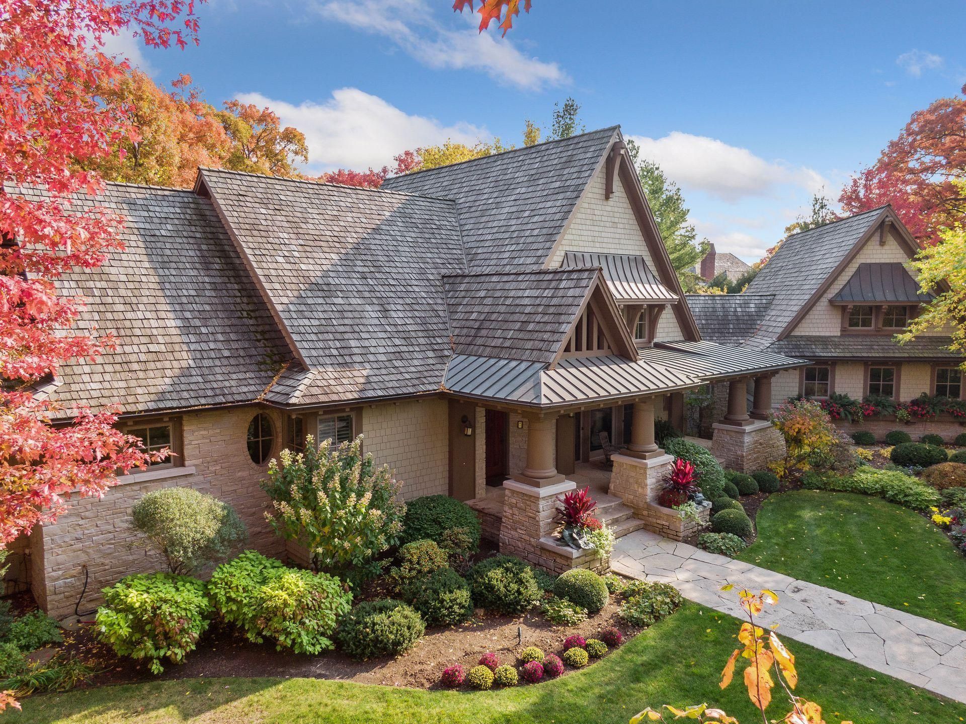 6 Merilane, Edina, MN 55436