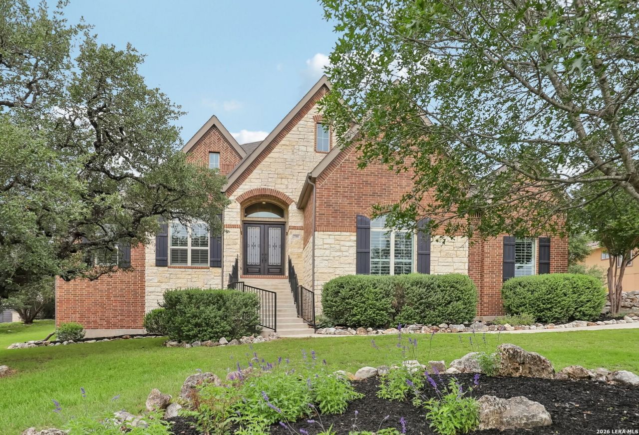 758 Haven Point Loop, New Braunfels, TX 78132 Main Photo