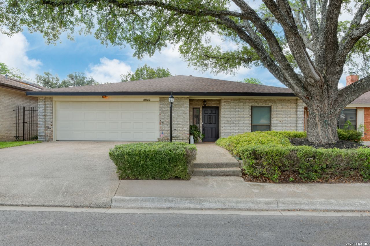 5822 Northgap, Windcrest, TX 78239 Main Photo