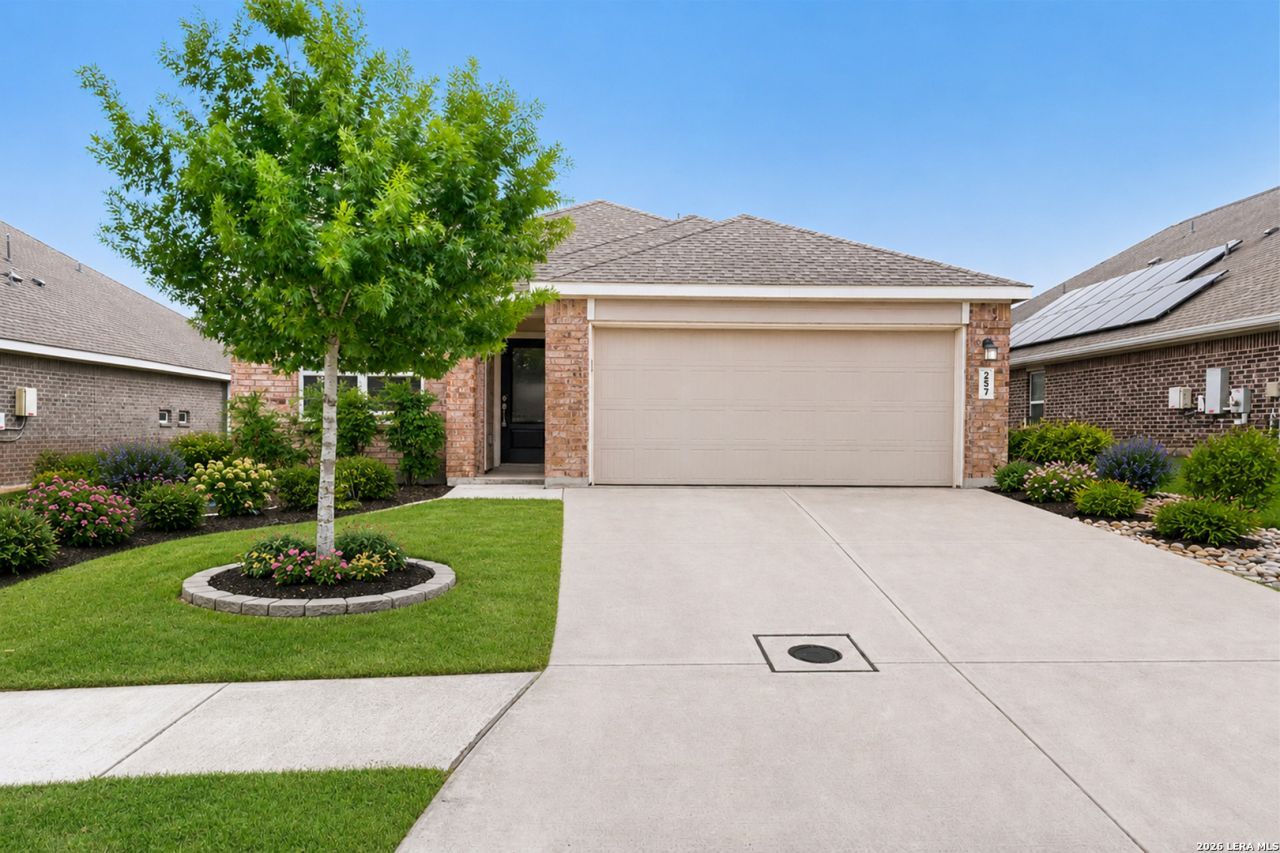 257 Holland Park, Cibolo, TX 78108 Main Photo