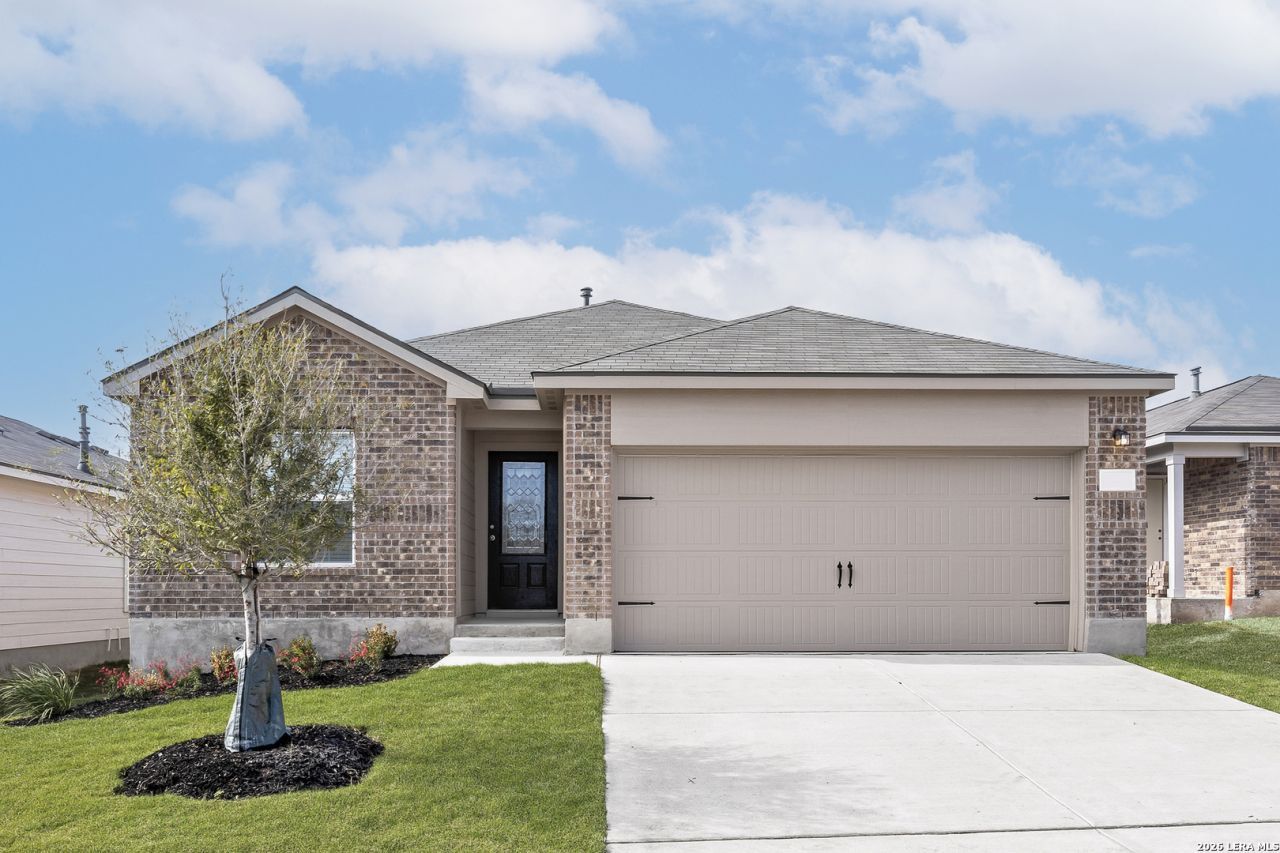4022 Lena Gardens, Von Ormy, TX 78073 Main Photo