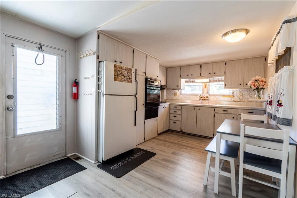 5558 Palm Beach Blvd , Unit 14, Fort Myers, FL 33905 Photo