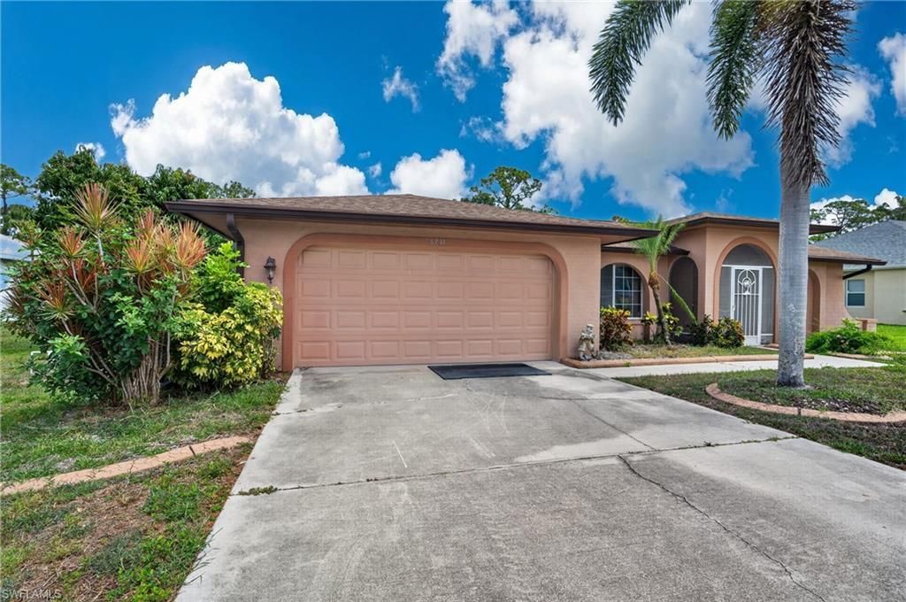 6731 Eagle Tree Ct , North Fort Myers, FL 33917 Photo
