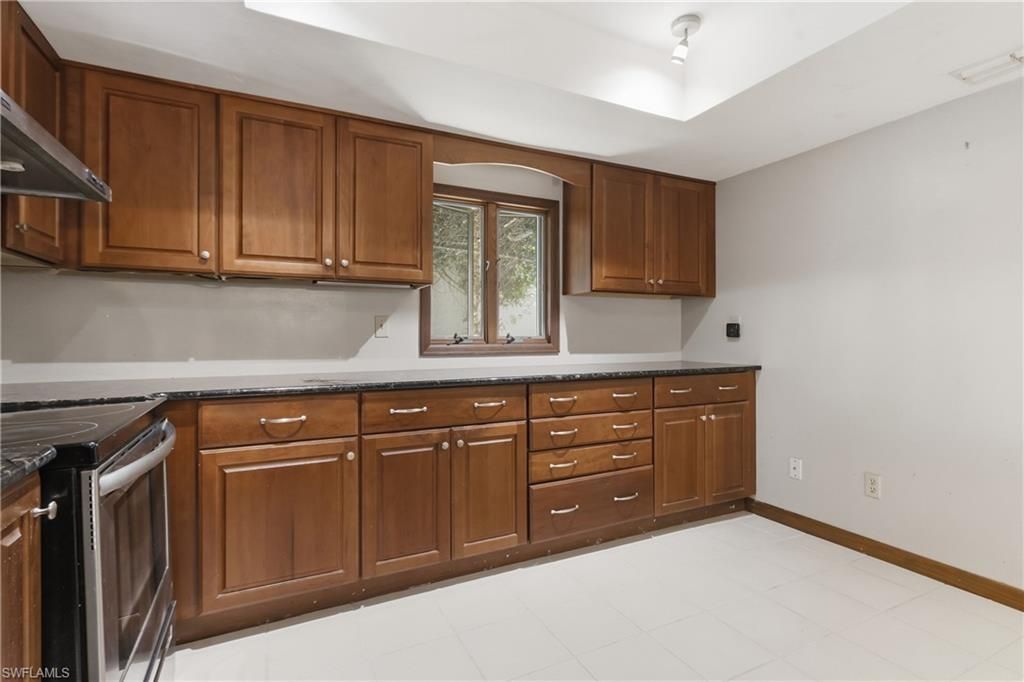 9753 Maplecrest Cir , Lehigh Acres, FL 33936 Photo