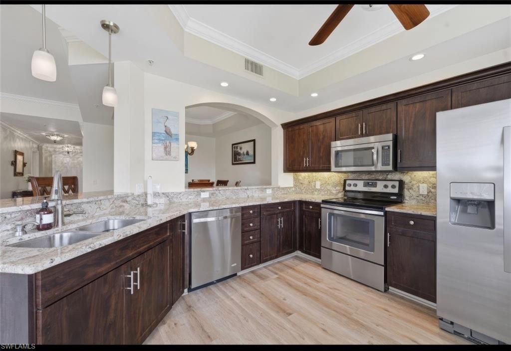10720 Ravenna Way W, Unit 205, Fort Myers, FL 33913 Photo