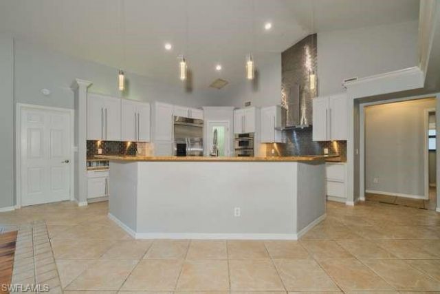 28505 Sombrero Dr , Bonita Springs, FL 34135 Photo