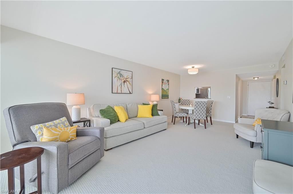 3030 Binnacle Dr , Unit 307, Naples, FL 34103 Photo