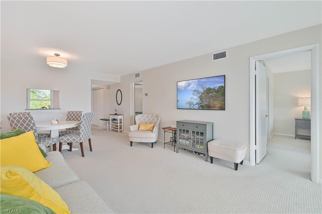 3030 Binnacle Dr , Unit 307, Naples, FL 34103 Photo