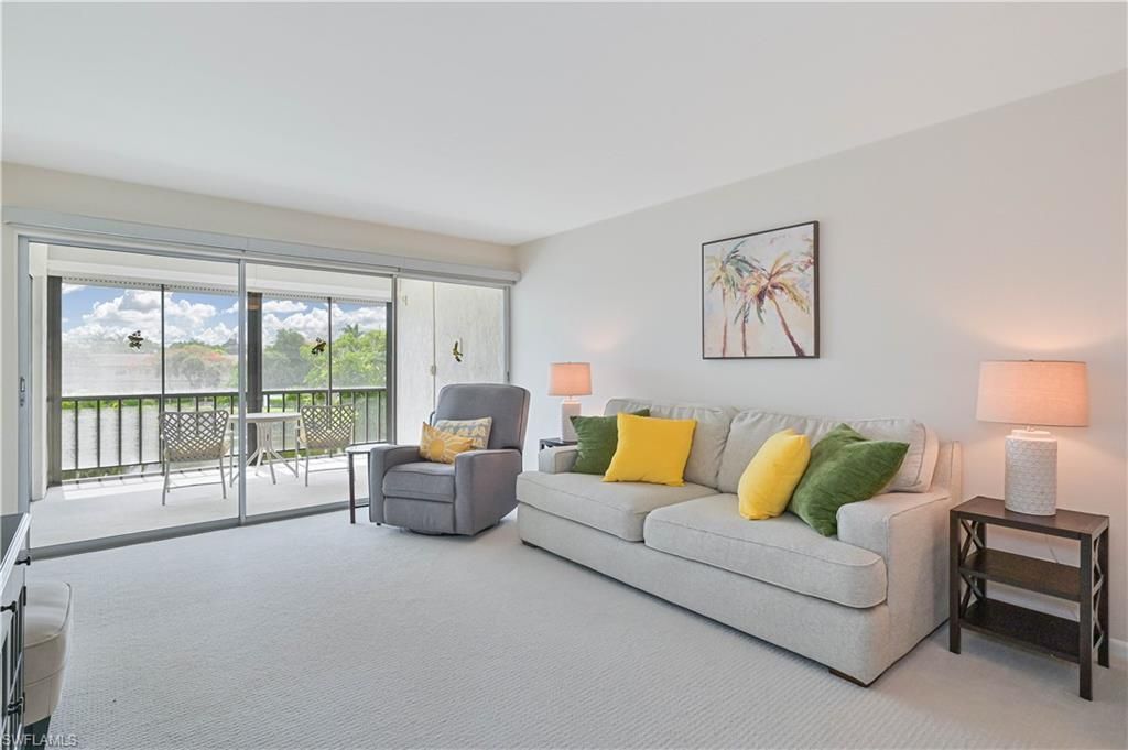 3030 Binnacle Dr , Unit 307, Naples, FL 34103 Photo