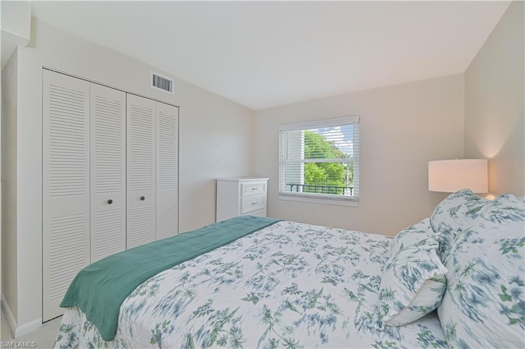 3030 Binnacle Dr , Unit 307, Naples, FL 34103 Photo