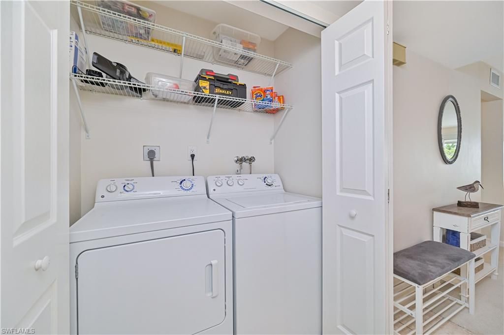 3030 Binnacle Dr , Unit 307, Naples, FL 34103 Photo