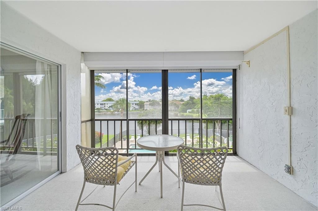3030 Binnacle Dr , Unit 307, Naples, FL 34103 Photo