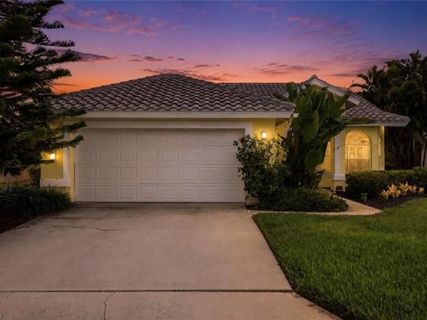 25060 Bay Cedar DR , BONITA SPRINGS, FL 34134