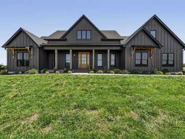 15320 Louisville Road, Smiths Grove, KY 42171