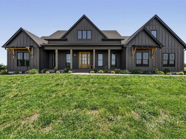 15320 Louisville Road, Smiths Grove, KY 42171