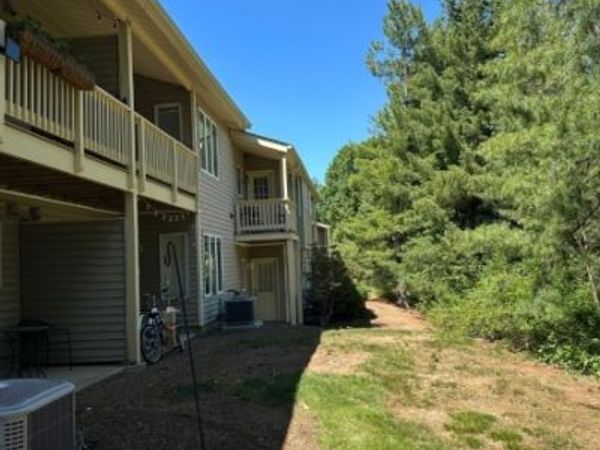 34 Troon Terrace, Clinton, NJ 08801