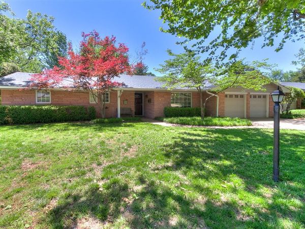 2626 Chateau Drive, Norman, OK 73069