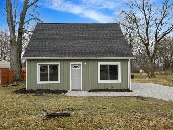 2255 Lake Road, Akron, OH 44312
