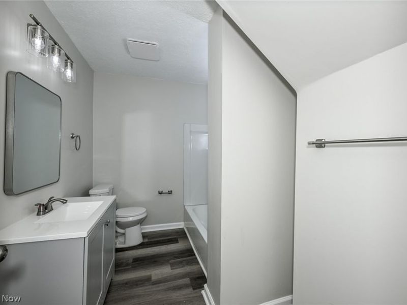 2255 Lake Road, Akron, OH 44312 Photo 17