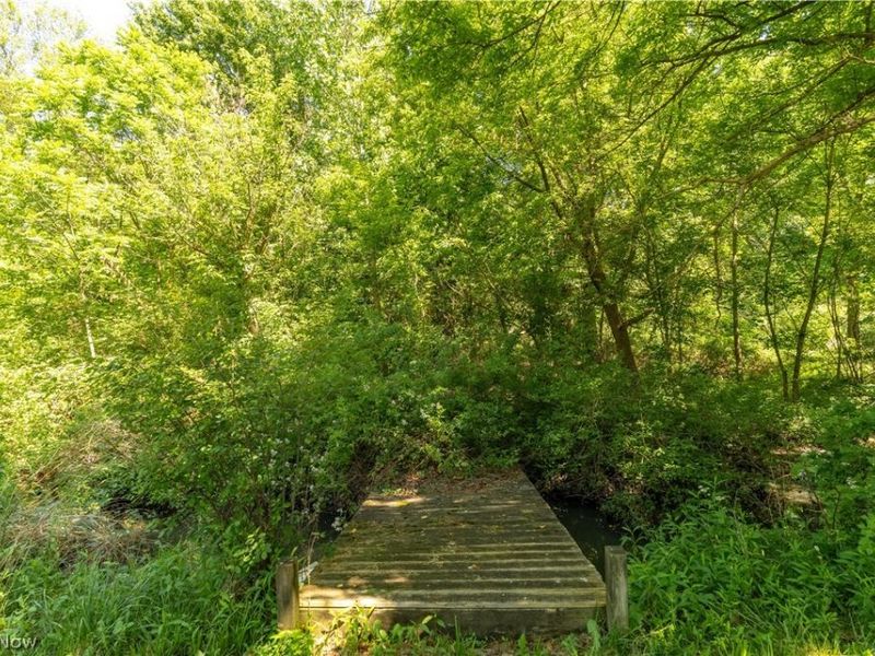 2255 Lake Road, Akron, OH 44312 Photo 27