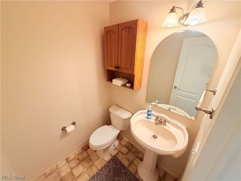 1284 E 348th Street, Eastlake, OH 44095 Photo 18