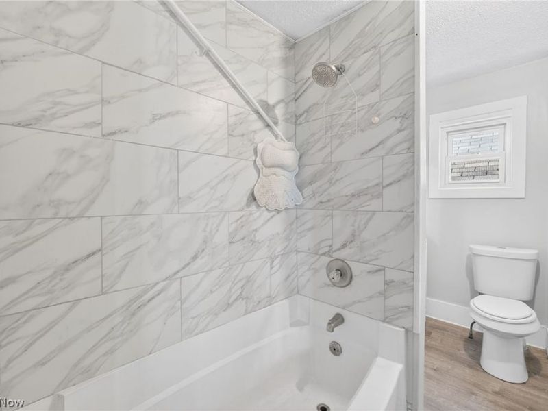 2763 W 32nd Street, Cleveland, OH 44113 Photo 9
