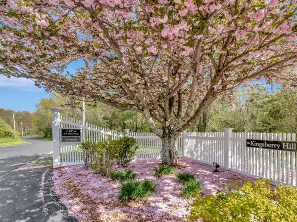 283 East Main, Unit 16, Norton, MA 02766